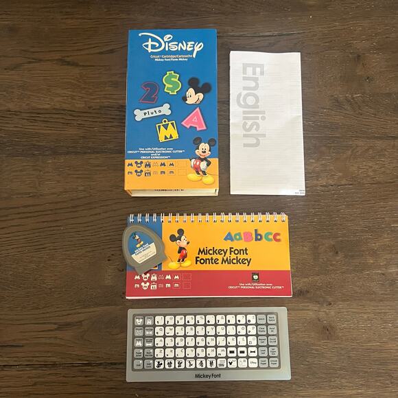 Cricut Provo Craft Cartridge Disney Mickey Font Scrapbooking, Arts - COMPLETE - Picture 2 of 7